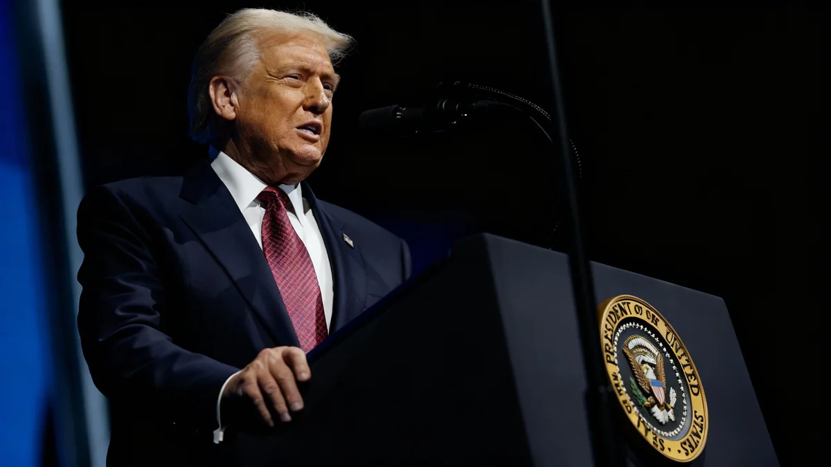 Benzinpreise: Daten widerlegen Trumps Behauptung