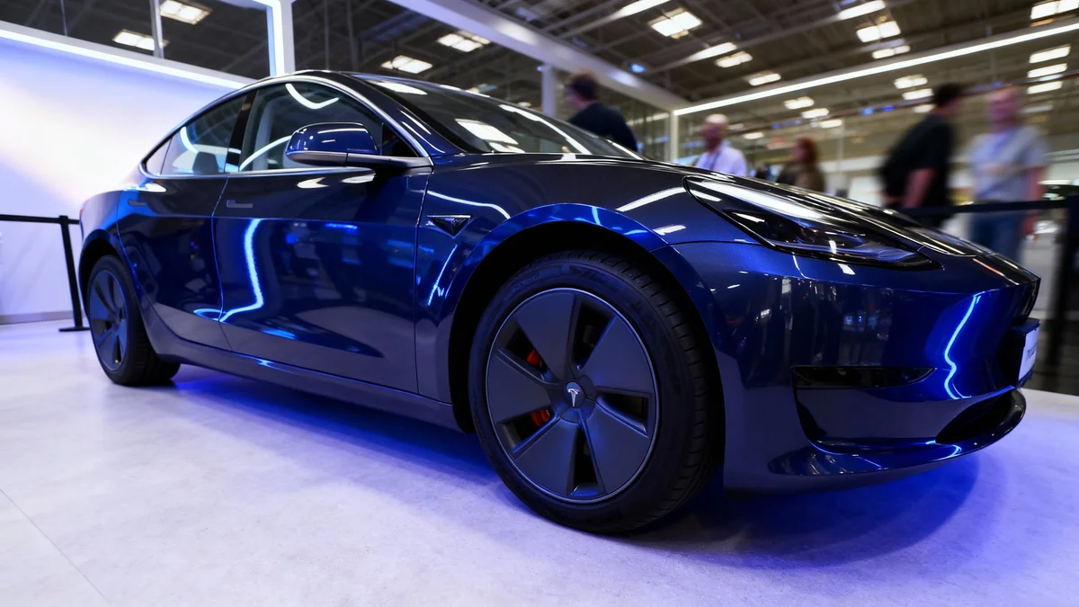 Tesla führt günstigere Model 3 Variante in Europa ein